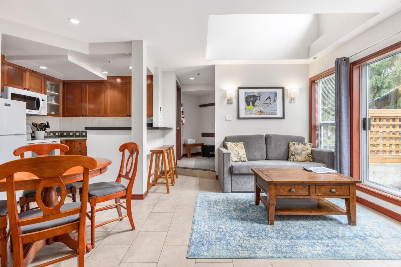 Glaciers Reach By Allseason Vacation Rentals Whistler Exterior foto